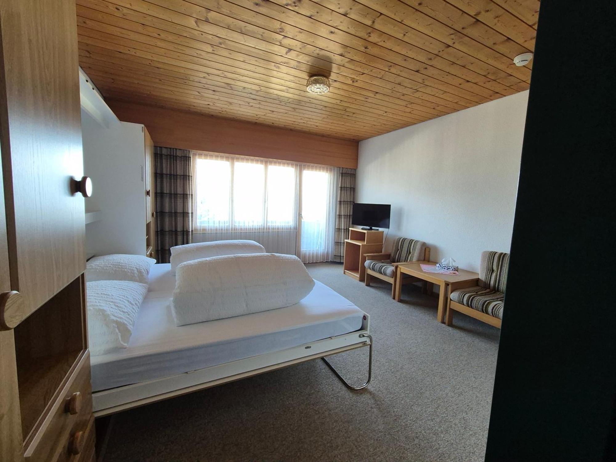 Aparthotel Edy Bruggmann AG Flumserberg Zimmer foto
