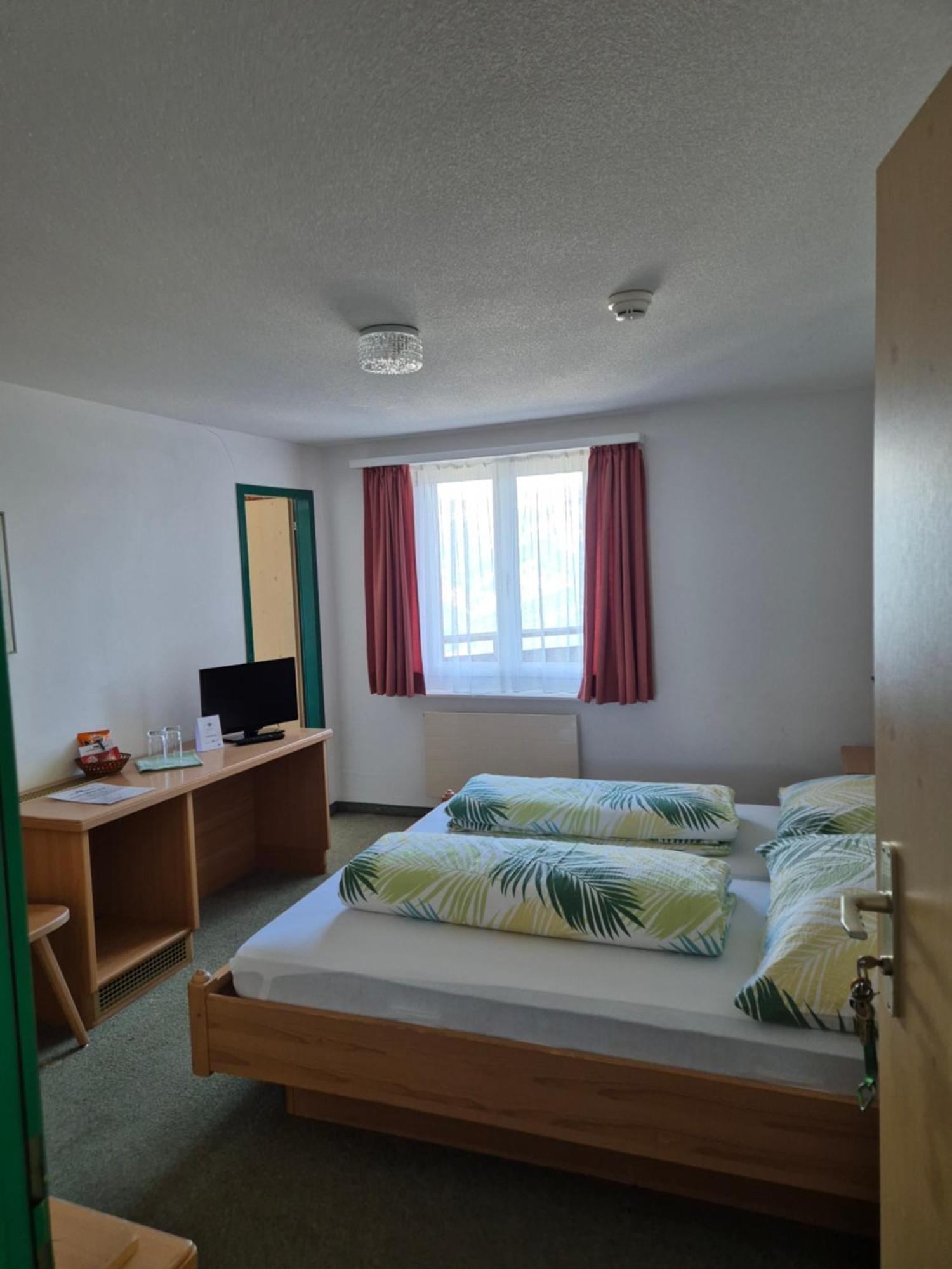 Aparthotel Edy Bruggmann AG Flumserberg Zimmer foto