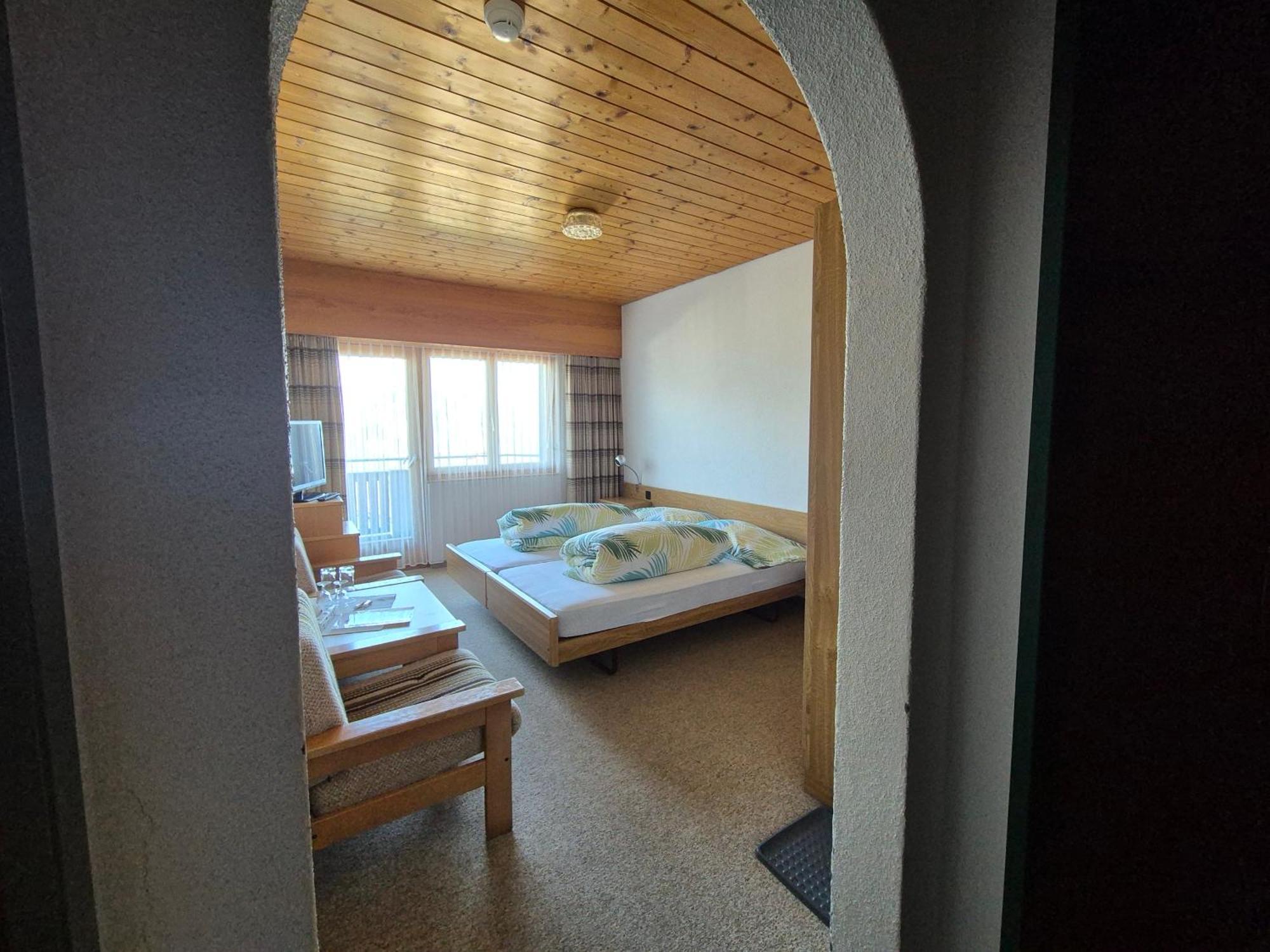 Aparthotel Edy Bruggmann AG Flumserberg Zimmer foto