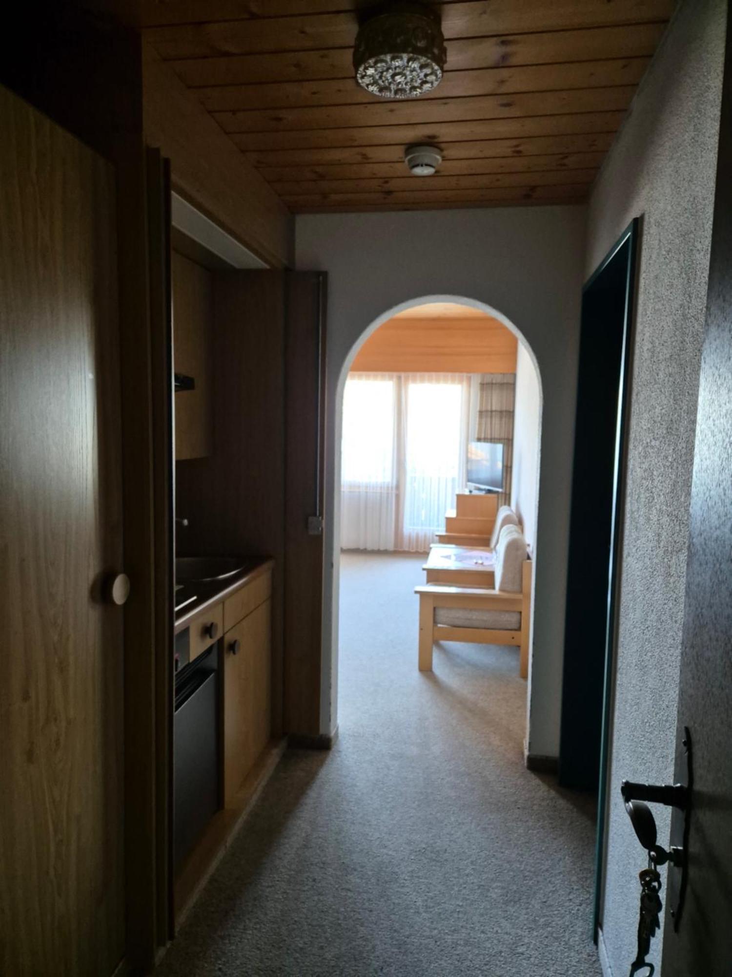 Aparthotel Edy Bruggmann AG Flumserberg Zimmer foto